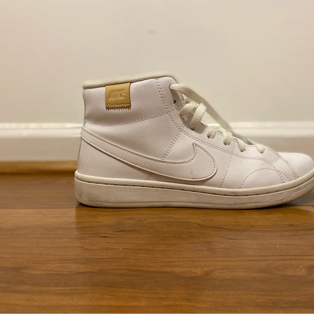 Nike women’s high top